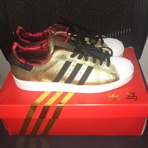 Pharrell Williams Superstar 2 With Box